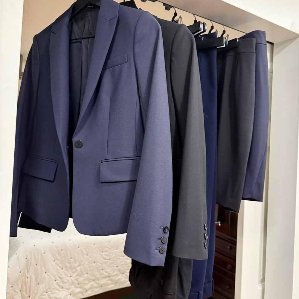 Black and Navy Theory Capsule Suit Set
